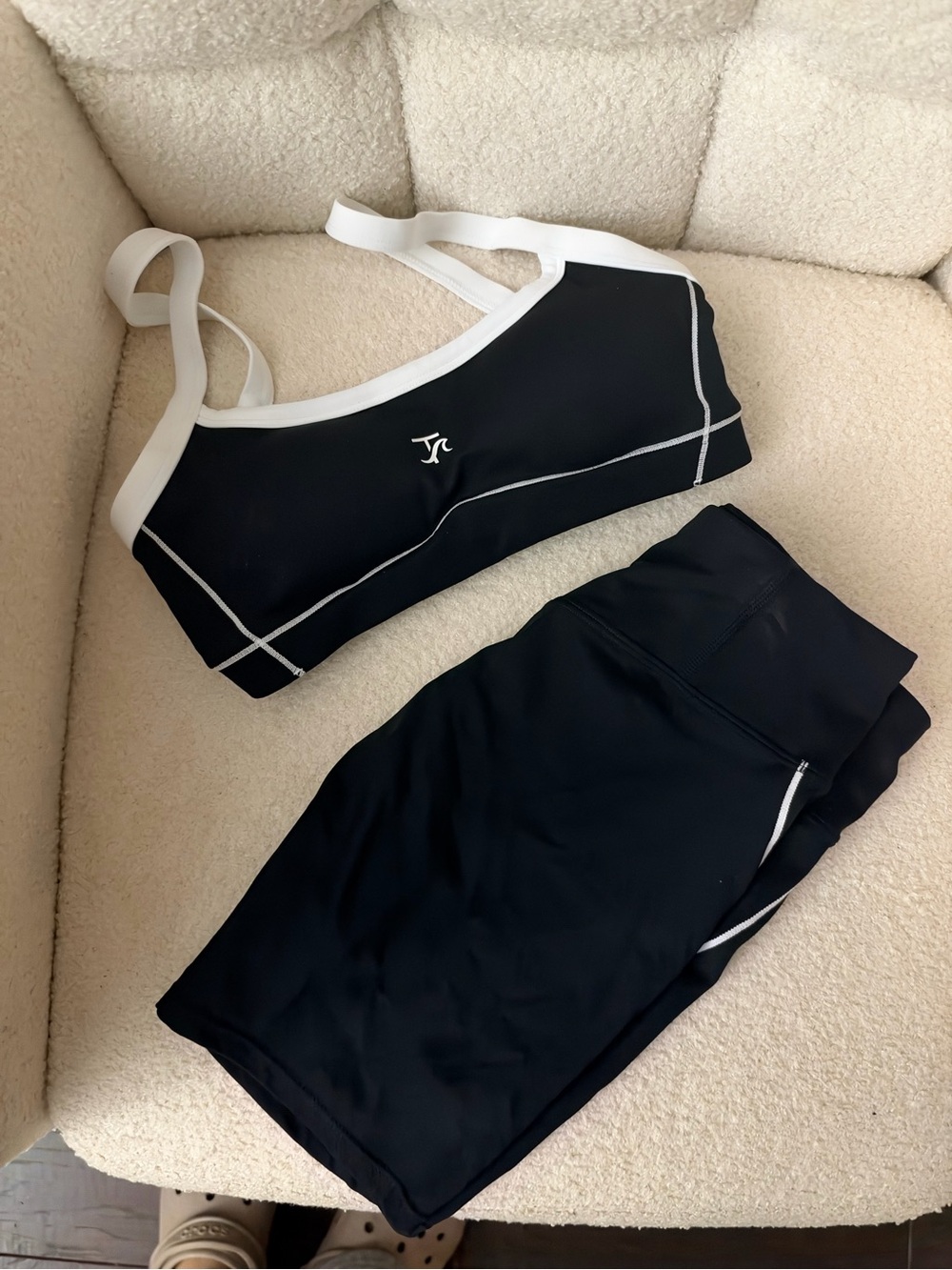 Unbranded Black & White Sports Bralette - Women's Intimates